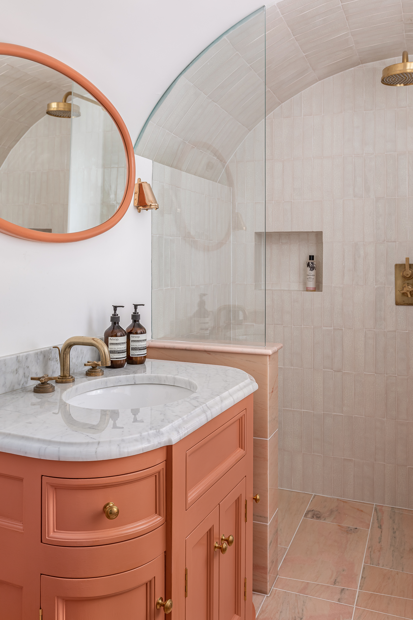 colourful and bright bathroom